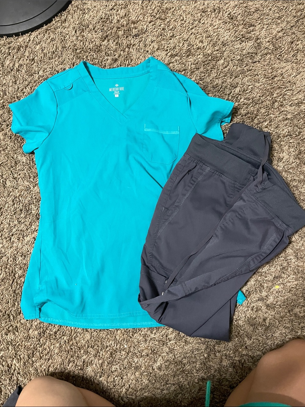 Med Couture Teal V-Neck Scrub Top with Charcoal Pants